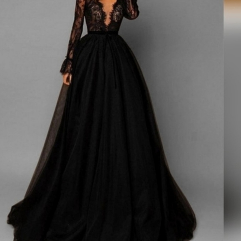Black lace tulle Prom or Bridal party dress Size 18 womens